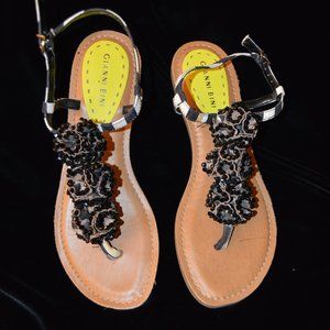 Gianni Bini Flat Sandals Black Tan Shiny Glitter Stones NWOT 8.5